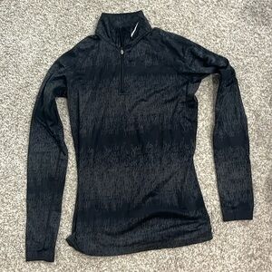 Nike medium quarter zip
